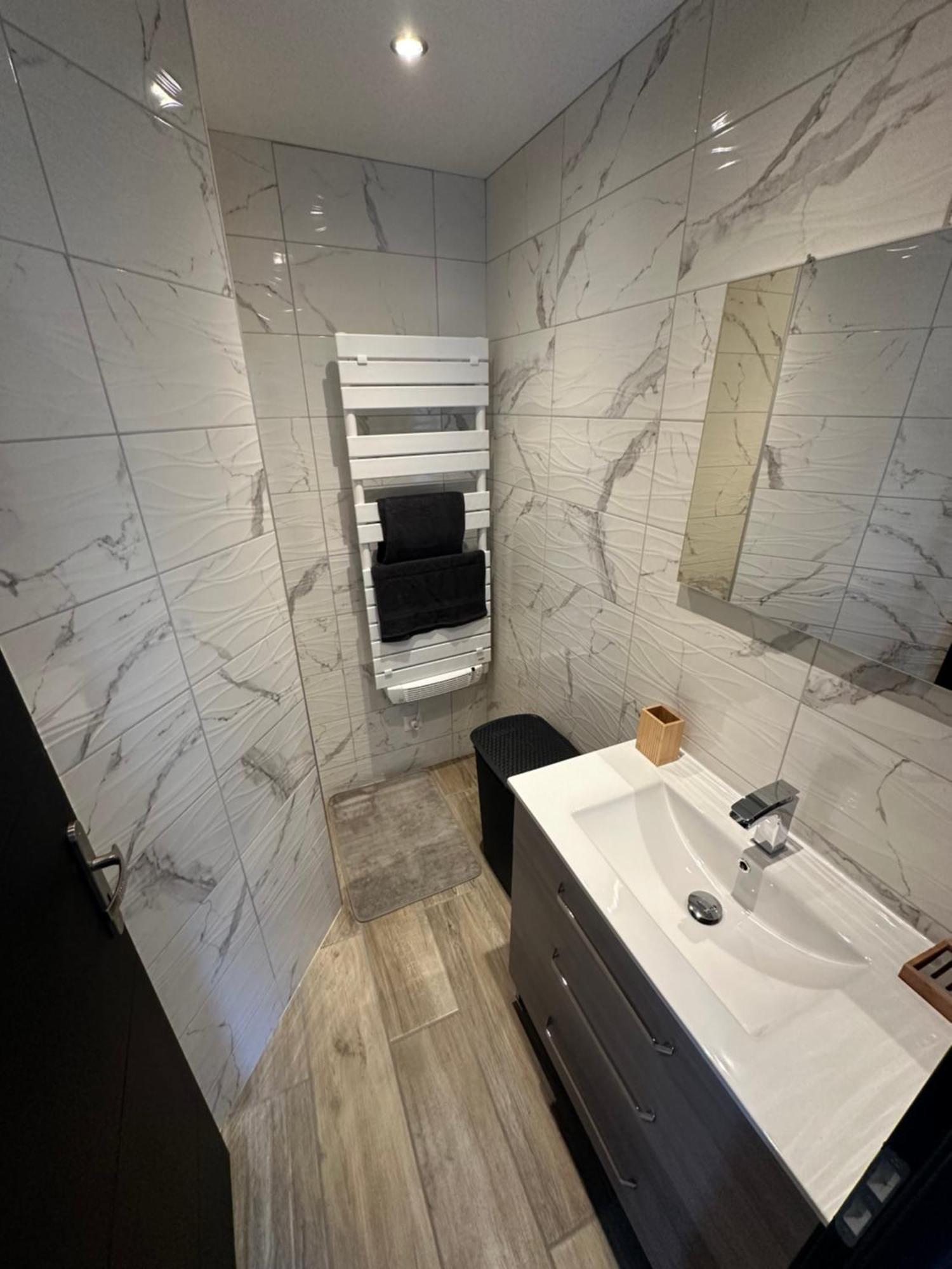 Appartement Moderne Et Confort Châtillon-sur-Seine Eksteriør billede